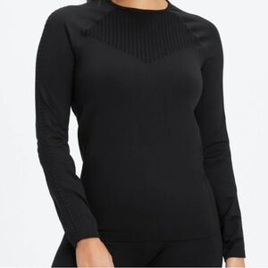 NWT Women's Fabletics Black Sync Seamless Long Sleeve Top